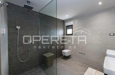 opereta_carousel_photo_8