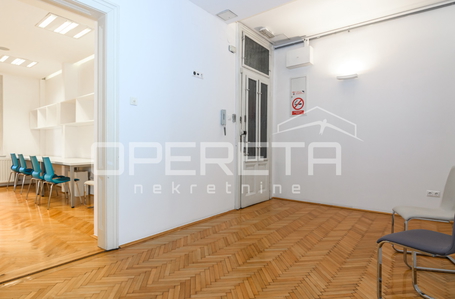 opereta_carousel_photo_3