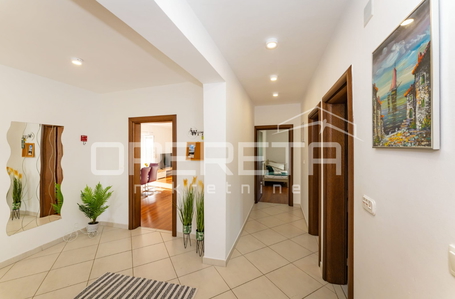 opereta_carousel_photo_7