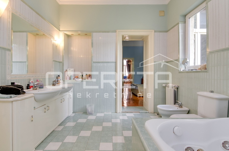 opereta_carousel_photo_9