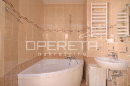 opereta_carousel_photo_9