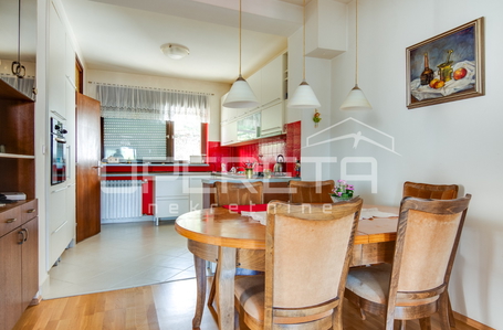 opereta_carousel_photo_5