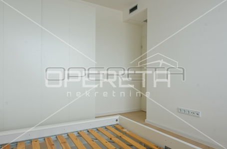 opereta_carousel_photo_7