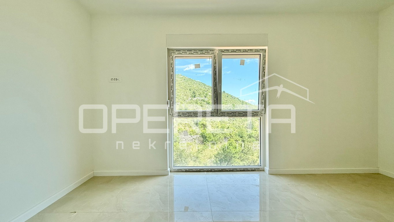 OPERETA 518589