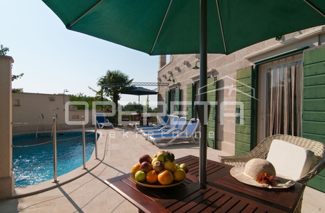 opereta_carousel_photo_3