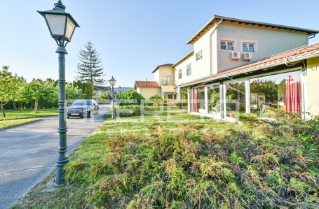 opereta_carousel_photo_2