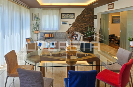 opereta_carousel_photo_2