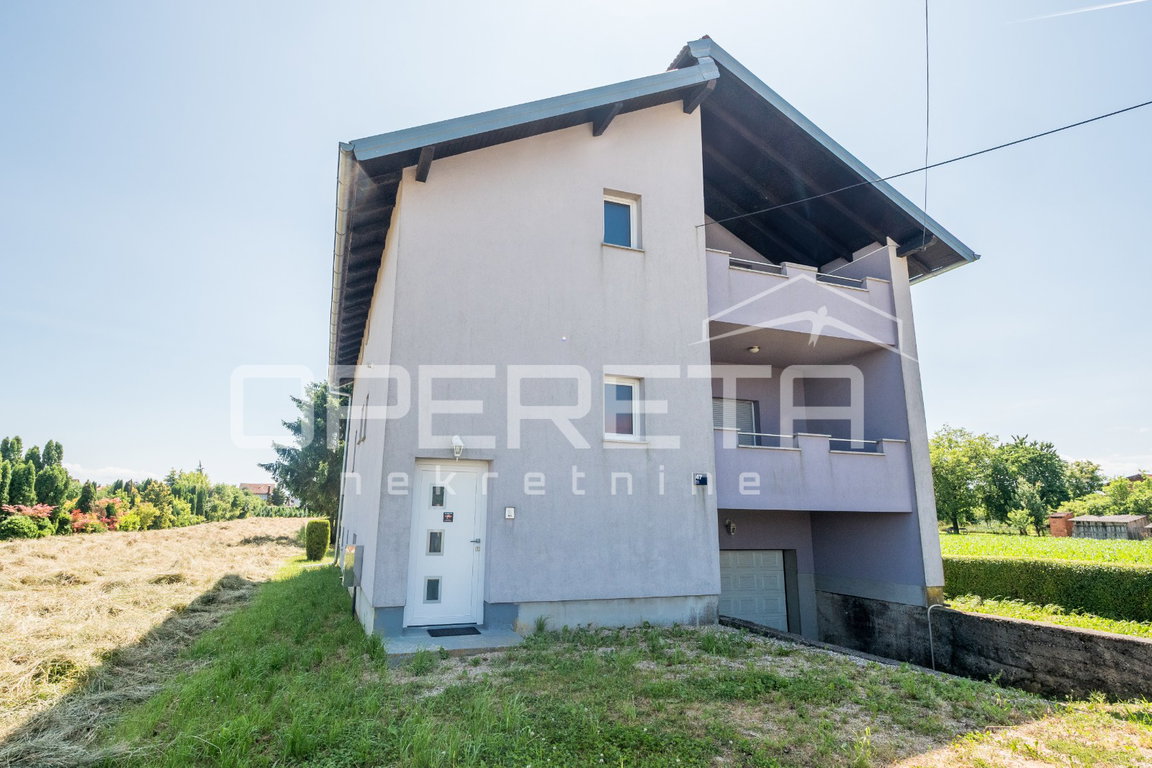 OPERETA 522524