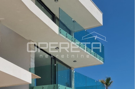 opereta_carousel_photo_7