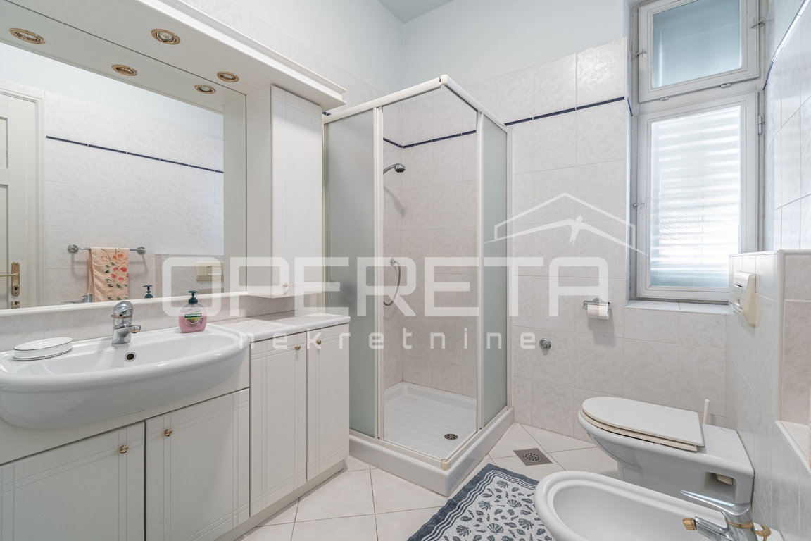 OPERETA 527164