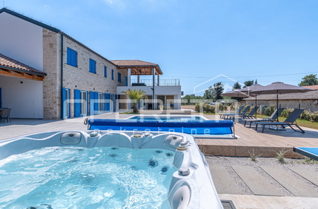 opereta_carousel_photo_3