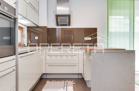 opereta_carousel_photo_4