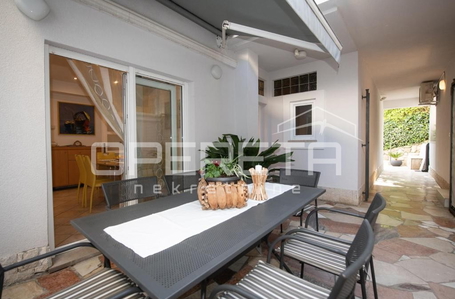 opereta_carousel_photo_8