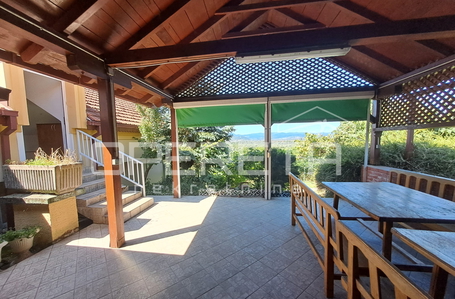 opereta_carousel_photo_2