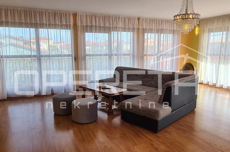 opereta_carousel_photo_9