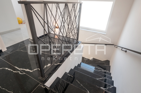 opereta_carousel_photo_4