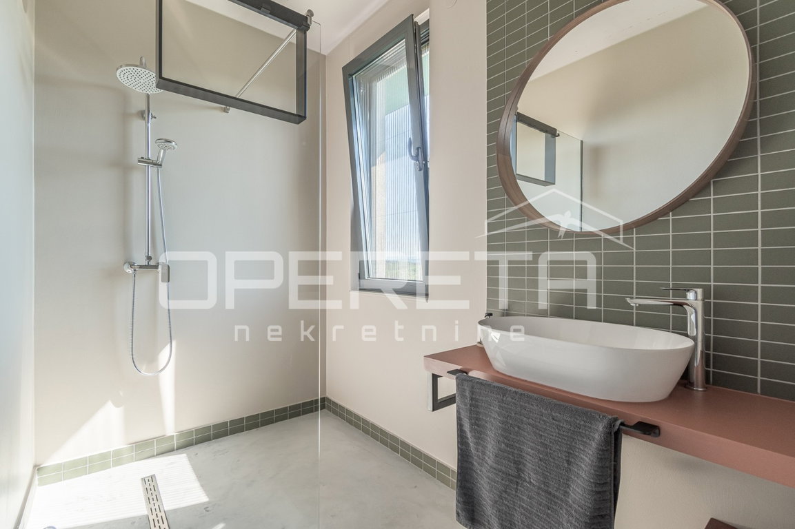 OPERETA 535645