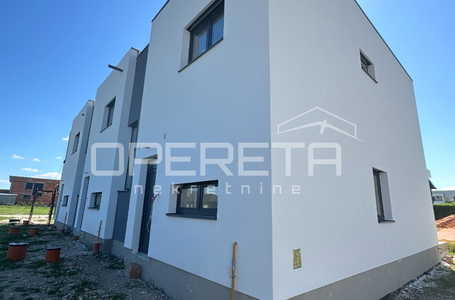 opereta_carousel_photo_3