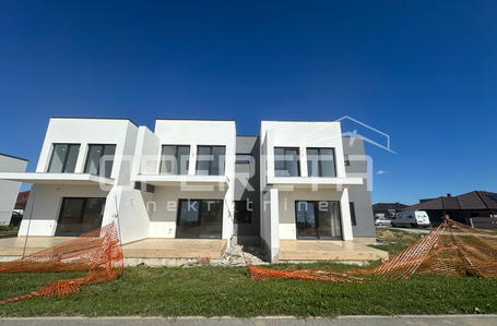 opereta_carousel_photo_2