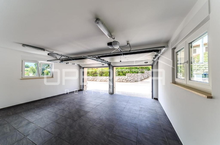 opereta_carousel_photo_3