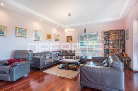 opereta_carousel_photo_9