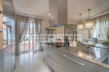 opereta_carousel_photo_6