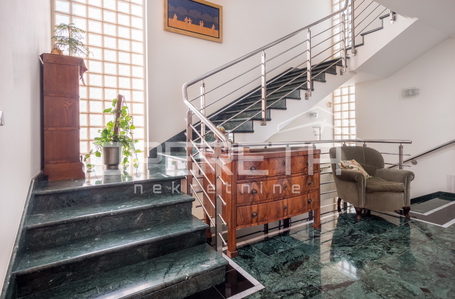 opereta_carousel_photo_3