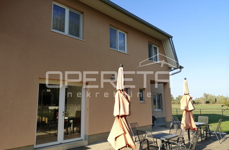 opereta_carousel_photo_2