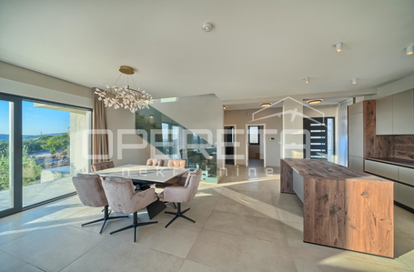 opereta_carousel_photo_4