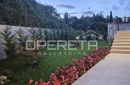 opereta_carousel_photo_6