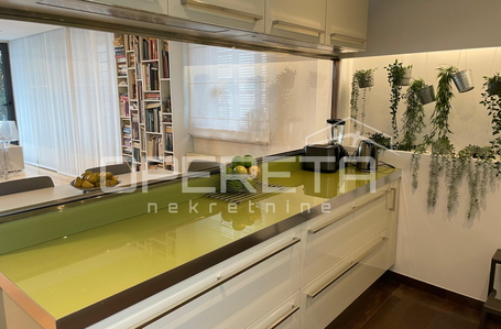 opereta_carousel_photo_3