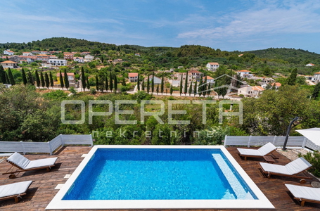 opereta_carousel_photo_2