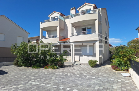 opereta_carousel_photo_9