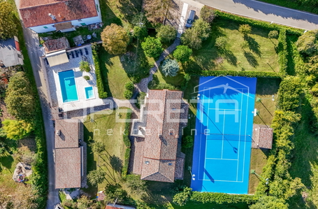 opereta_carousel_photo_2