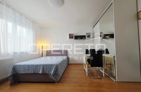 opereta_carousel_photo_7