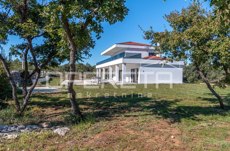 opereta_carousel_photo_4