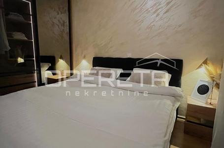 opereta_carousel_photo_7