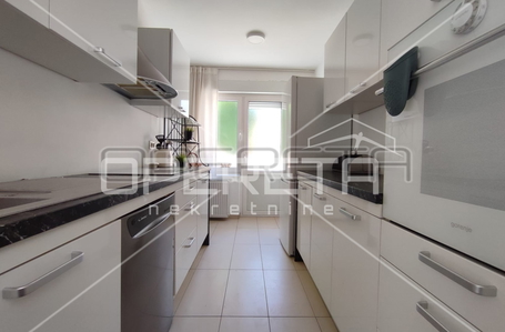 opereta_carousel_photo_3