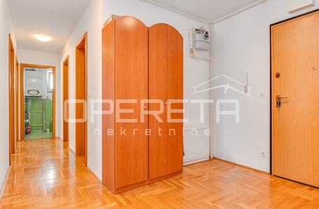 opereta_carousel_photo_4