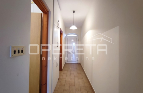 opereta_carousel_photo_7