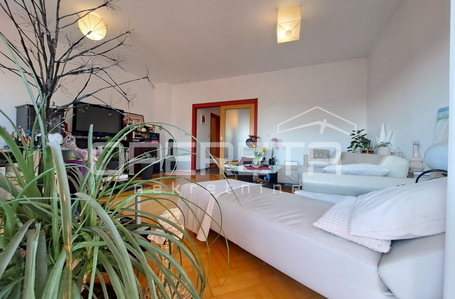 opereta_carousel_photo_2