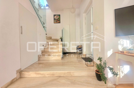 opereta_carousel_photo_7