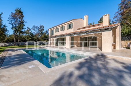 opereta_carousel_photo_2