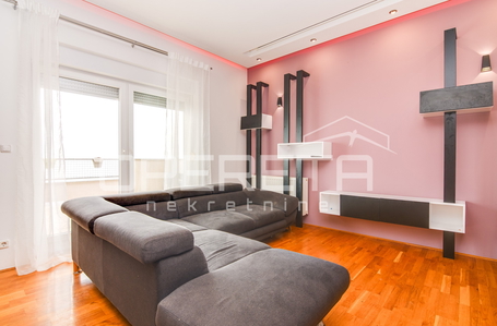 opereta_carousel_photo_2