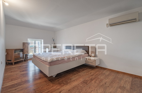 opereta_carousel_photo_4