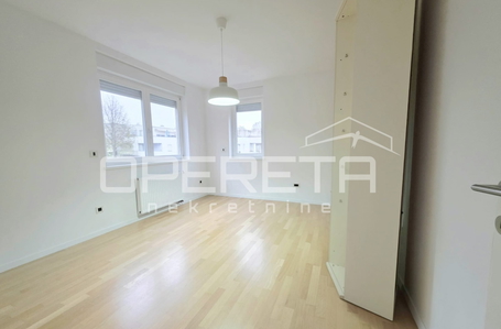 opereta_carousel_photo_9