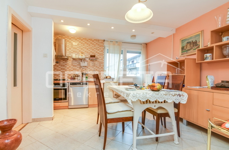 opereta_carousel_photo_3