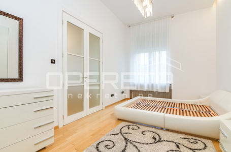 opereta_carousel_photo_2