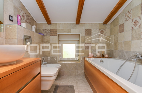 opereta_carousel_photo_8