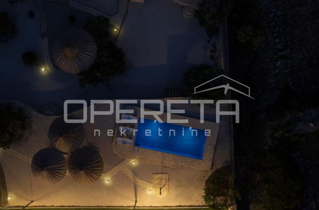 opereta_carousel_photo_4